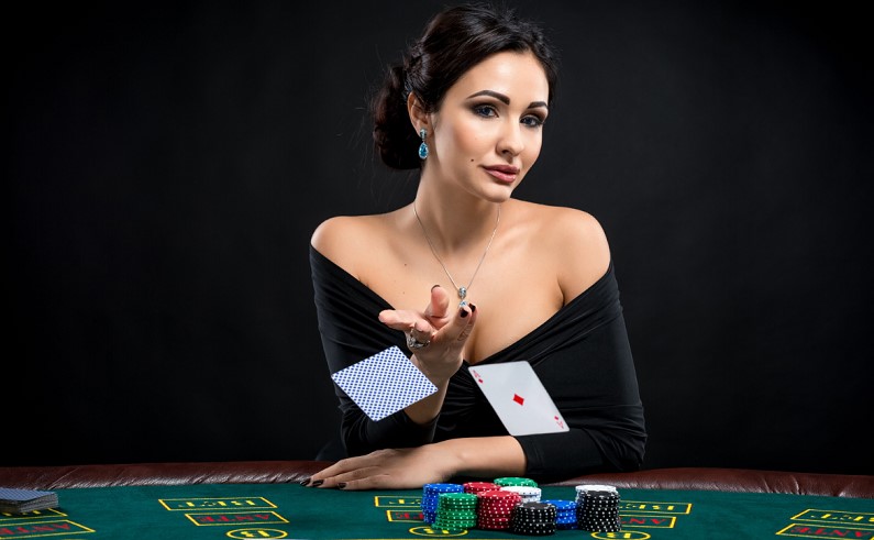 MENGETAHUI 2 VARIASI PERMAINAN POKER DI APK IDN POKER ONLINE